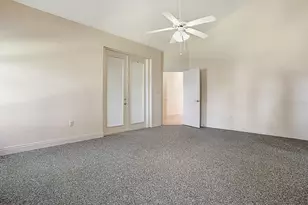 592 Crescent St, Umatilla, FL 32784 - Photo 27