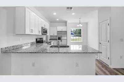 40415 W Eighth Avenue, Umatilla, FL 32784 - Photo 13