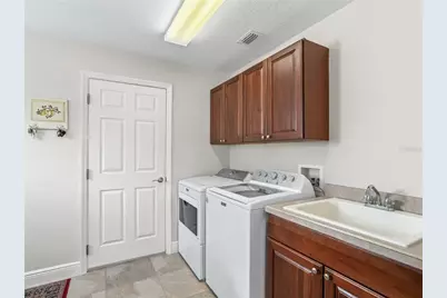 550 Little River Path, The Villages, FL 32162 - Photo 35