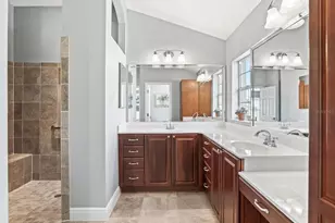 550 Little River Path, The Villages, FL 32162 - Photo 27