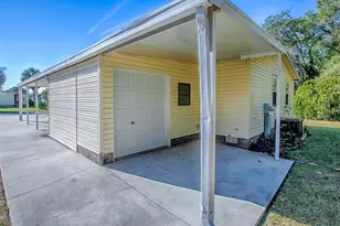 518 St Andrews Blvd, Lady Lake, FL 32159 - Photo 35