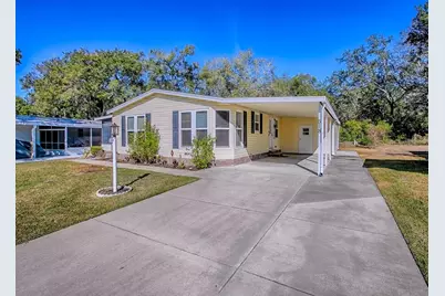 518 Saint Andrews Boulevard, Lady Lake, FL 32159 - Photo 3