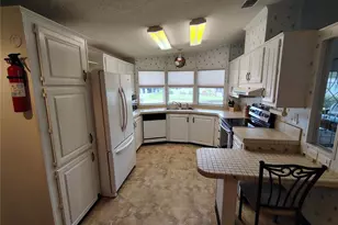 116 Lyonia Ln, Wildwood, FL 34785 - Photo 9