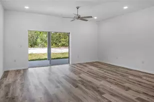 401 W Central Ave, Howey in the Hills, FL 34737 - Photo 5