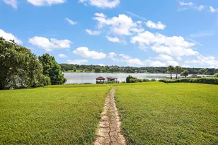 2701 Regal Point Pl, Eustis, FL 32726 - Photo 11