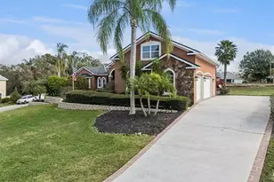 12633 Crown Point Cir, Clermont, FL 34711 - Photo 3