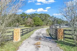 16 Meadow Wood Dr, Ocala, FL 34482 - Photo 3