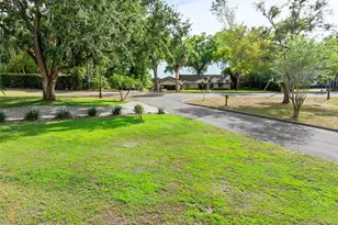 2311 Sunset Dr, Eustis, FL 32726 - Photo 5