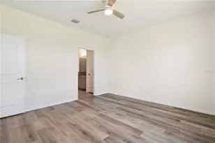 8128 Penrose Pl, Wildwood, FL 34785 - Photo 21