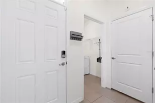 8128 Penrose Pl, Wildwood, FL 34785 - Photo 25