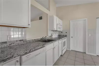 36 Pine Hill Lane, Palm Coast, FL 32164 - Photo 11