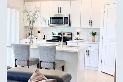 1126 Calico Pointe Circle, Groveland, FL 34736 - Photo 9