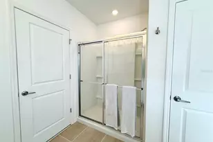 1126 Calico Pointe Cir, Groveland, FL 34736 - Photo 17