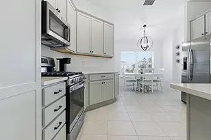 7532 Far Hills Loop, The Villages, FL 34762 - Photo 17