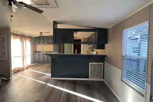 4111 Ryals Rd, Zephyrhills, FL 33541 - Photo 5