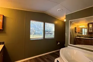 4111 Ryals Rd, Zephyrhills, FL 33541 - Photo 19