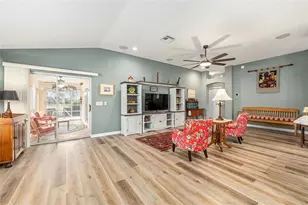 7872 SE 171st Victoria Ln, The Villages, FL 32162 - Photo 13