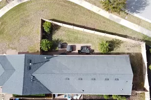 321 Alcove Dr, Groveland, FL 34736 - Photo 3