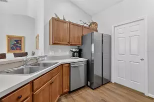 627 Vagabond St, The Villages, FL 32163 - Photo 7