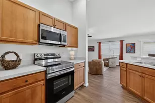 627 Vagabond St, The Villages, FL 32163 - Photo 5