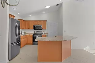 2002 Cedar Ridge Pl, The Villages, FL 32162 - Photo 11