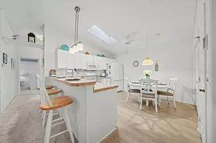 2584 Acosta Ct, The Villages, FL 32162 - Photo 21