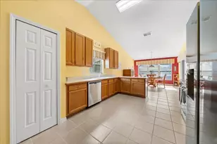 4634 Summerbridge Cir, Leesburg, FL 34748 - Photo 19