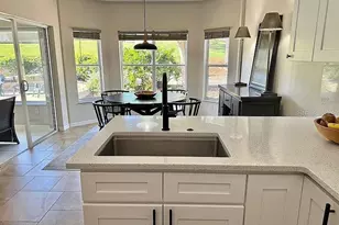 4803 Sawgrass Lake Cir, Leesburg, FL 34748 - Photo 5