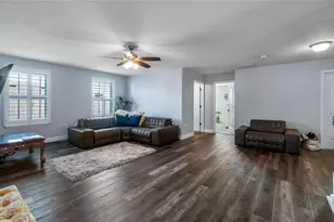 736 Lake Douglas Dr, Groveland, FL 34736 - Photo 35