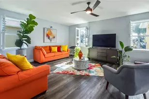 736 Lake Douglas Dr, Groveland, FL 34736 - Photo 5