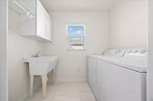 986 Oscar Ln, The Villages, FL 32162 - Photo 43