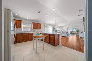 986 Oscar Ln, The Villages, FL 32162 - Photo 7