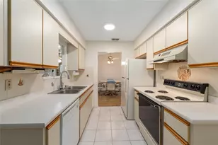 17929 SE 104th Terrace, Summerfield, FL 34491 - Photo 13