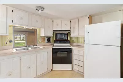 3809 Cr 405N, Lake Panasoffkee, FL 33538 - Photo 17