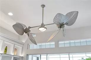 657 Krietemeyer Path, The Villages, FL 32163 - Photo 11