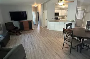 729 Camelia Ct, The Villages, FL 32159 - Photo 19