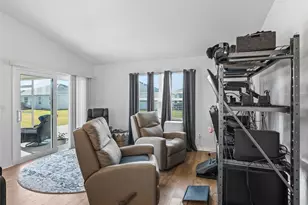 7614 Daniel Hearns Wy, The Villages, FL 34762 - Photo 13