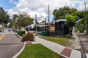 1051 S Highland St, Mount Dora, FL 32757 - Photo 41