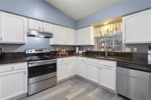 4490 Treasure Cay Rd, Tavares, FL 32778 - Photo 5