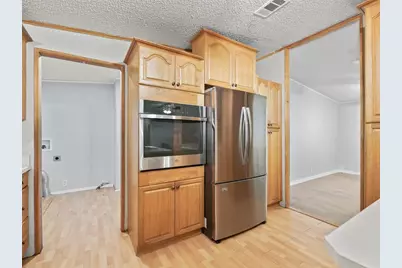 17070 SE 173rd Terrace Road, Weirsdale, FL 32195 - Photo 11