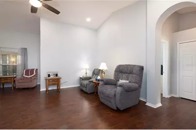 25735 Glen Eagle Drive, Leesburg, FL 34748 - Photo 11