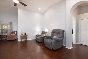 25735 Glen Eagle Dr, Leesburg, FL 34748 - Photo 11