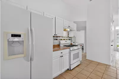 121 Sonja Circle, Davenport, FL 33897 - Photo 11