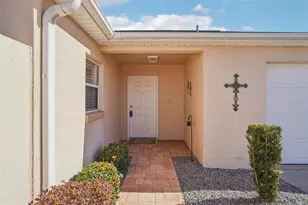 871 Trevino Terrace, The Villages, FL 32159 - Photo 5