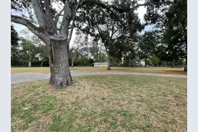 202 S Warfield Avenue, Wildwood, FL 34785 - Photo 29