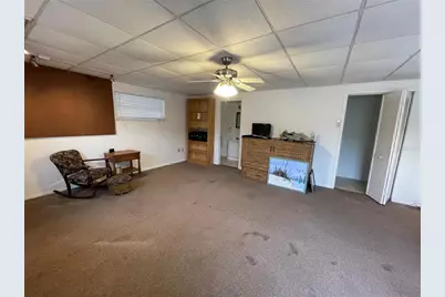 202 S Warfield Avenue, Wildwood, FL 34785 - Photo 25