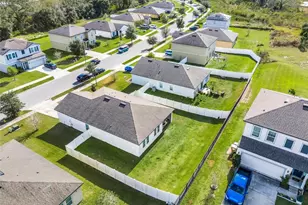 16332 Blooming Cherry Dr, Groveland, FL 34736 - Photo 41