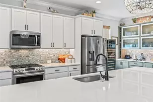 5689 Henry Loop, The Villages, FL 32163 - Photo 19