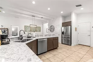 10274 Julia Isles Ave, Oxford, FL 34484 - Photo 13