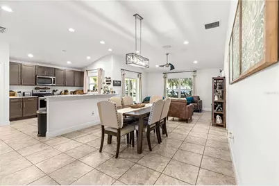 10274 Julia Isles Avenue, Oxford, FL 34484 - Photo 9